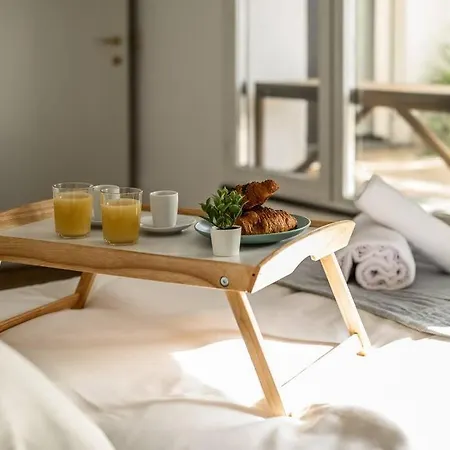 Buenos Aires' Nest - 10 Minutes From Duomo With Terrace شقة *