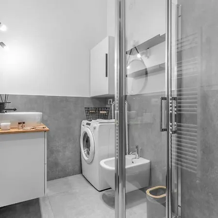 شقة Metro A 2 Minuti - Nolo House, Fast Free Wi-fi