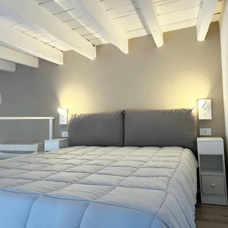 Milano_naviglio Grande Apartment