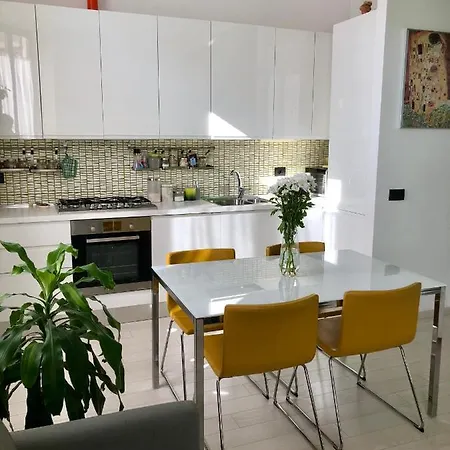 Intero Lgbtq+ Zona Loreto Apartment *