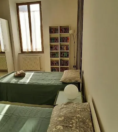 Intero Lgbtq+ Zona Loreto Apartment