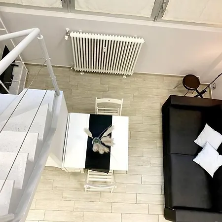 Апартаменты {milano Centrale - Corso Buenos Aires} White Loft Милан