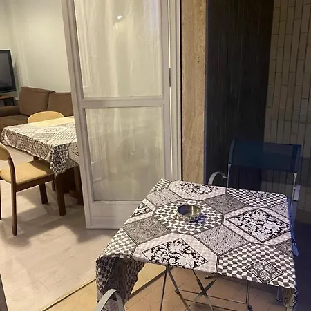 Apartment Sleep To