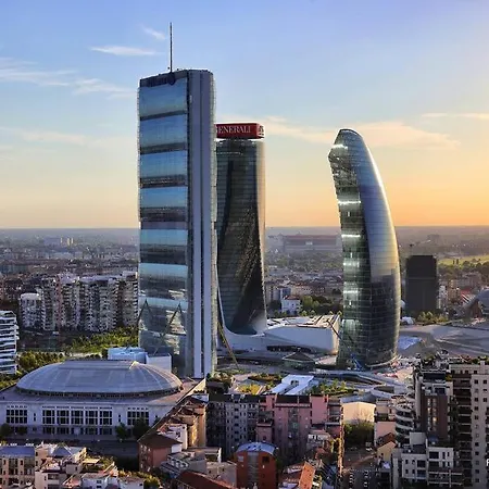 Apartment City Life/tre Torri Comfort A 5 Stelle, Metro A 700m, Wi-fi Milan
