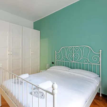 Nirone Apartment