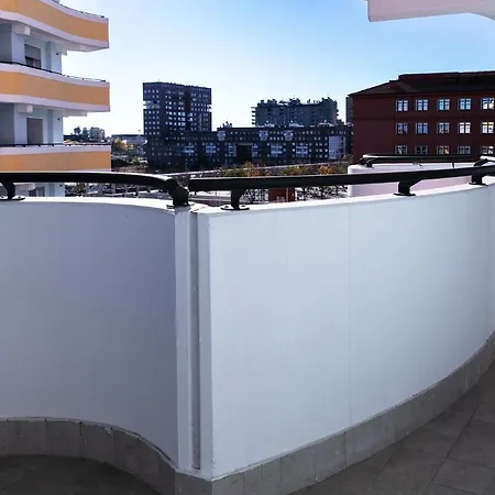 Dehomes - Bicocca Village 28 Milán