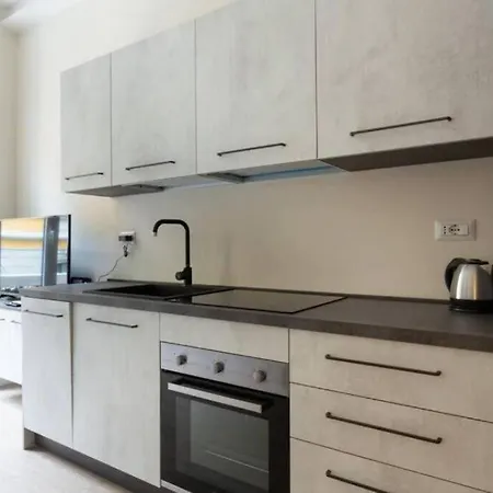 Contempora - Bilocale Castaldi * Mailand