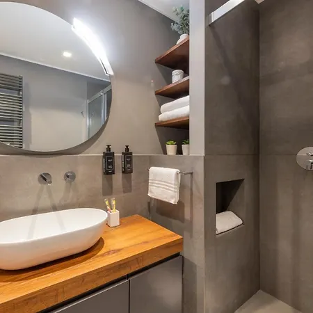 Apartman Royal Duomo Carrobbio *