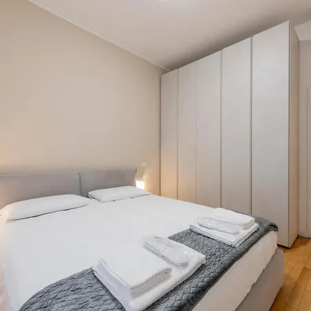 Apartment Royal Duomo Carrobbio