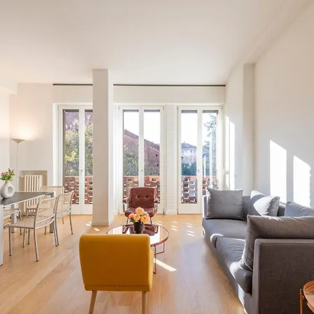 Royal Duomo Carrobbio * Milánó