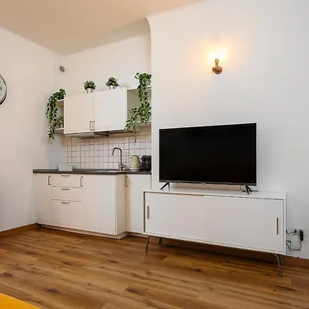 Tito Livio 35 - Monolocale Cool *