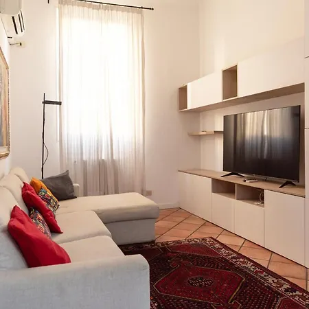 Casa Leonardo Da Vinci - 10 Minuti Dal Duomo Apartment