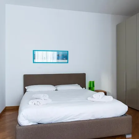 Casa Leonardo Da Vinci - 10 Minuti Dal Duomo Apartmán *