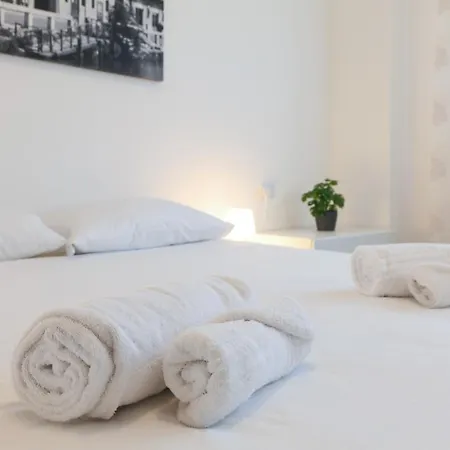 Primopiano - Novara Apartment