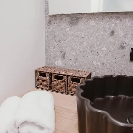 Luvi - Varese Milán