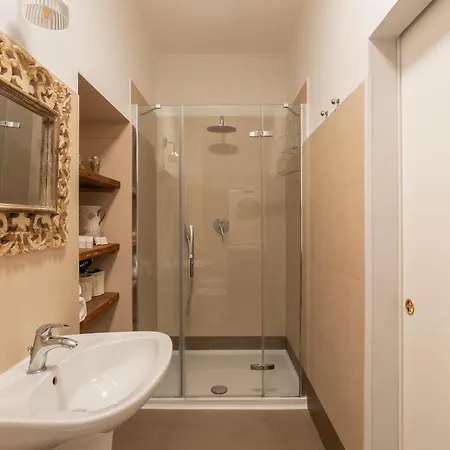 Santa Tecla Living Govone42 Daire *