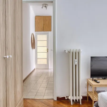 Joivy Mauri - Cosy Flats Near The Duomo *