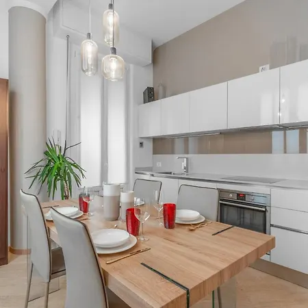 Tag11 -luxury 15 Minutes From The Duomo - Apartment *