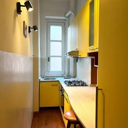 Appartement Elegante In Centro Milaan