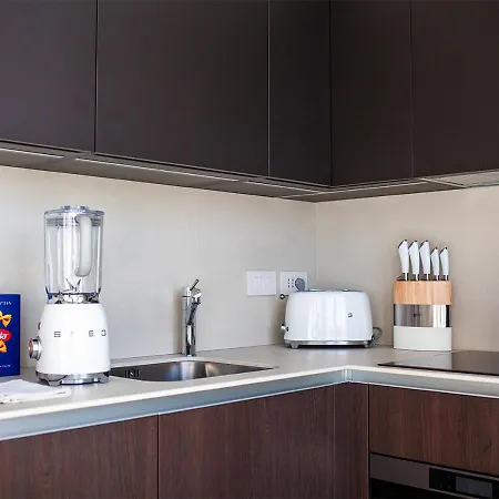 Modern Flat 16th Floor - Terrace With Skyline View Apartment *