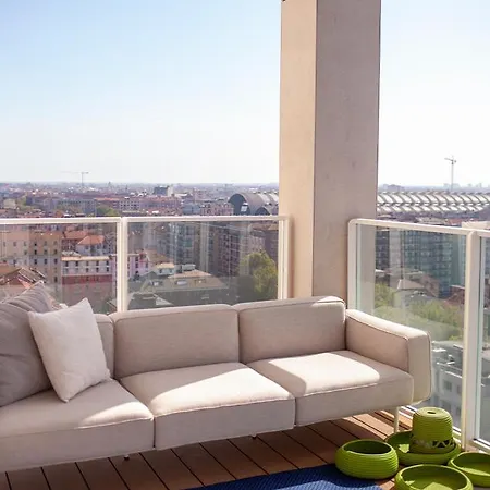 Modern Flat 16th Floor - Terrace With Skyline View