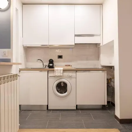 Frisi Fast Wifi Aircon Flexyrent Lejlighed Milano