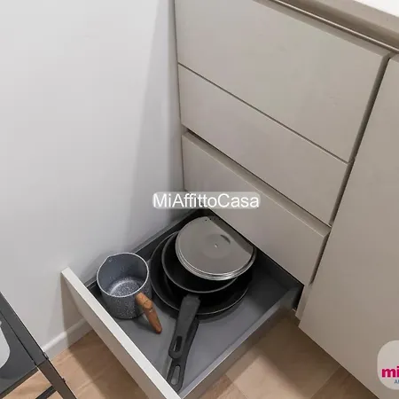 Black And Porta Venezia * 米兰