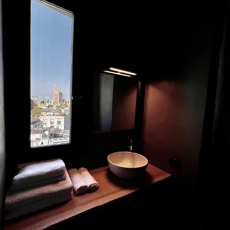 Big Duomo View Sailboat-inspired Penthouse Apartment