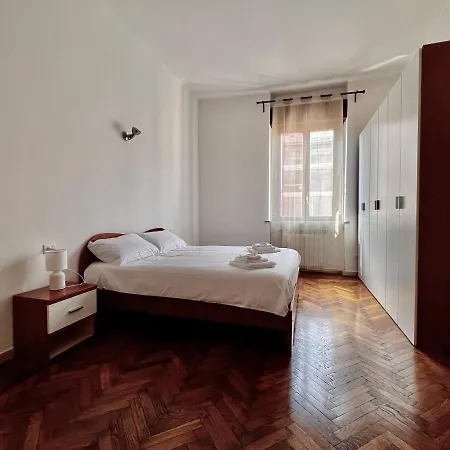 Daire Big Deluxe Goldoni Duomo M4 Lin Aereoporto Milano