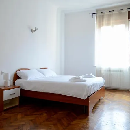 Big Deluxe Goldoni Duomo M4 Lin Aereoporto Daire Milano