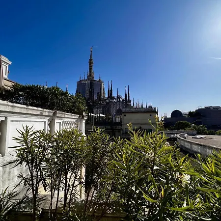 Apartment Big Duomo View Sailboat-inspired Penthouse