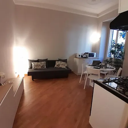 Martina, Silenzioso A 100 Metri Dalla Metropolitana 公寓 *