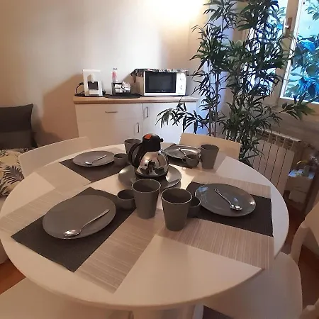 Martina, Silenzioso A 100 Metri Dalla Metropolitana Daire Milano