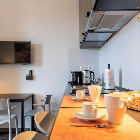 Luna Homes - In Farini Apartman Milánó