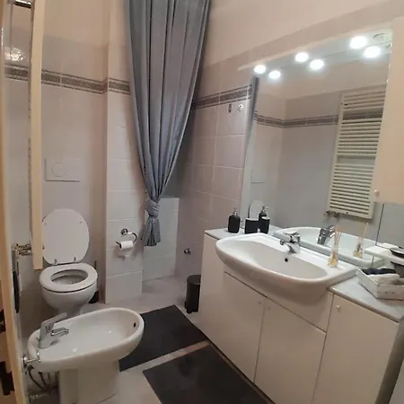 Martina, Silenzioso A 100 Metri Dalla Metropolitana 公寓