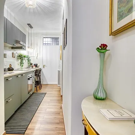 Casa Bambu - Top Floor Apartment In The Heart Of Navigli - 15 Mins From Duomo شقة ميلان