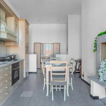 15 Min From Duomo Xxl House Near Metro M3 * Milán