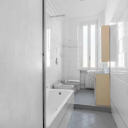 Daire 15 Min From Duomo Xxl House Near Metro M3 Milano