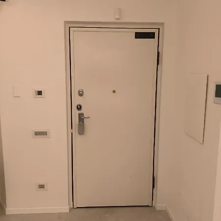 דירה Garden House *