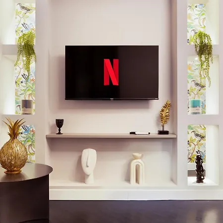 Hl Collection - Galleria Unione 5 *