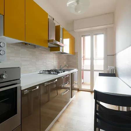Famagosta Balcony Apartment *