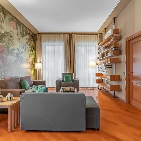 Ca36 - Luxurious Central - Romantic *