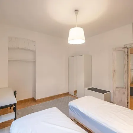 Apartment Navigli Ringhiera House