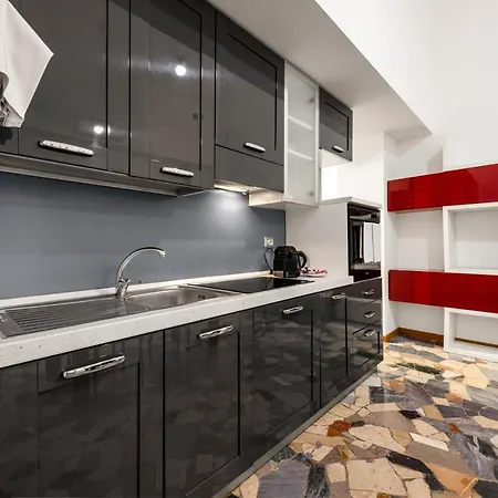 Con Metro Diretta 10 Minuti Duomo * Milán