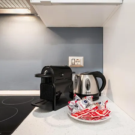 Con Metro Diretta 10 Minuti Duomo Apartmán