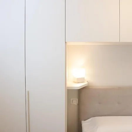 Apartment Artstay Luxury Sempione, Centre *