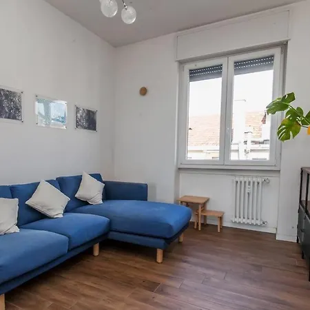 Bocconi And Navigli Apartment Milan