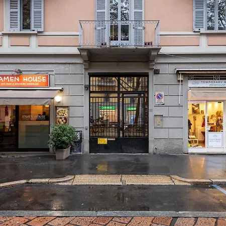 Monte Nero, 62 - Comodo E In Posizione アパート ミラノ