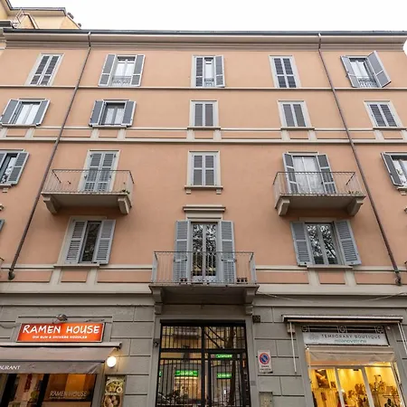 Monte Nero, 62 - Comodo E In Posizione * Milano