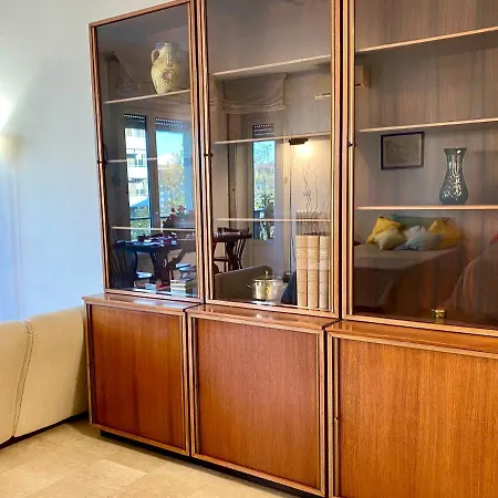 Stanza Cristina E Patrizia Fiere E Moda 4* 米兰